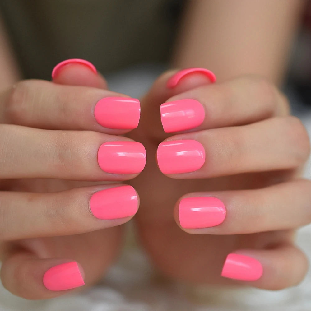 Pure Deep Pink Color Short Length Press On False Nails Classical Square Stick On Nails Minimal Design Artficial Nails For Daily