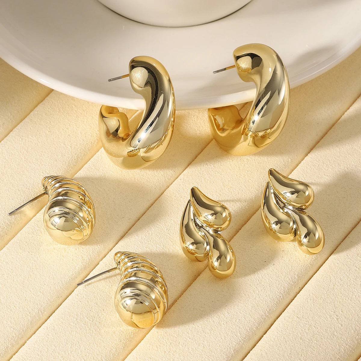 Gold Earrings Set