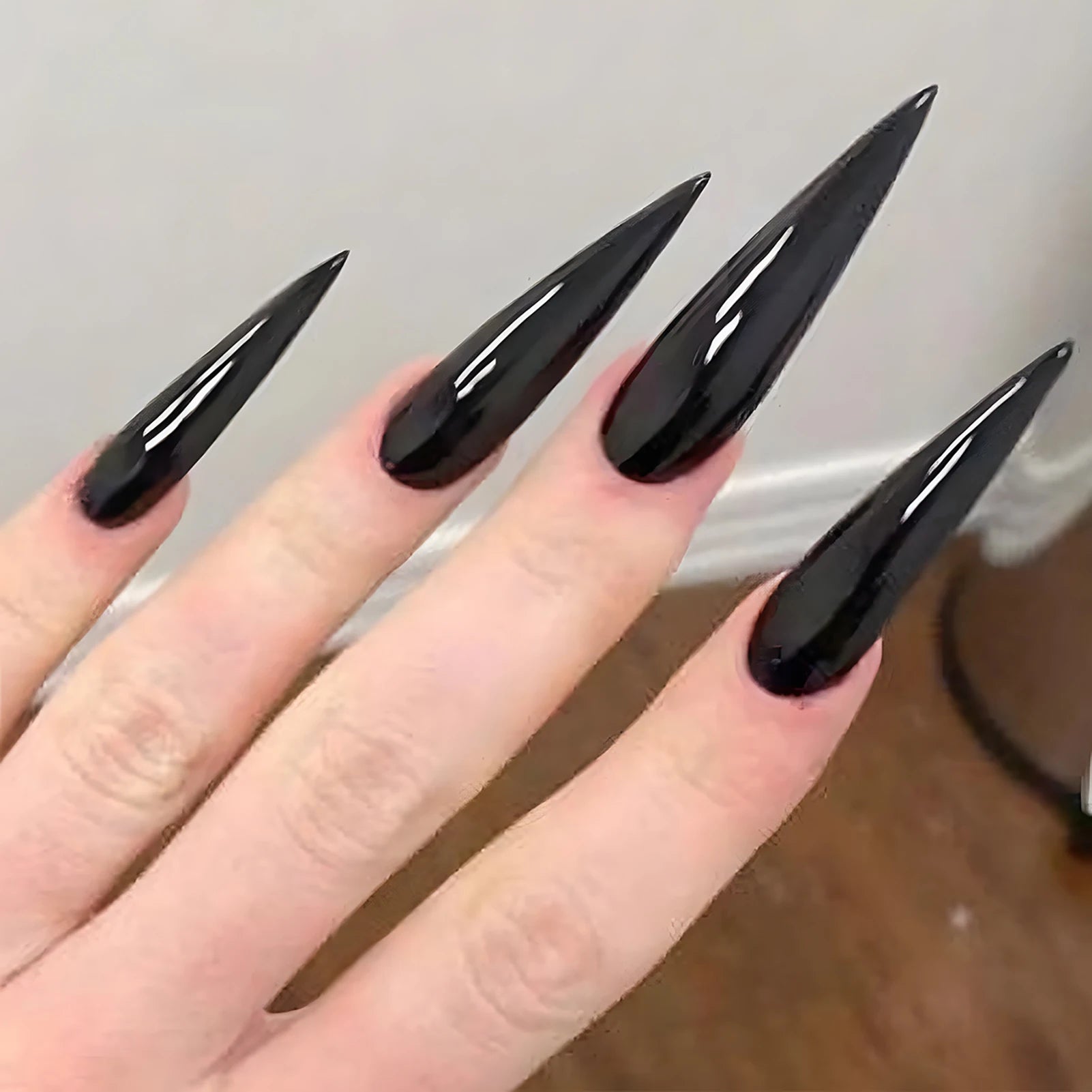 24Pcs Press On Nails Dark Style