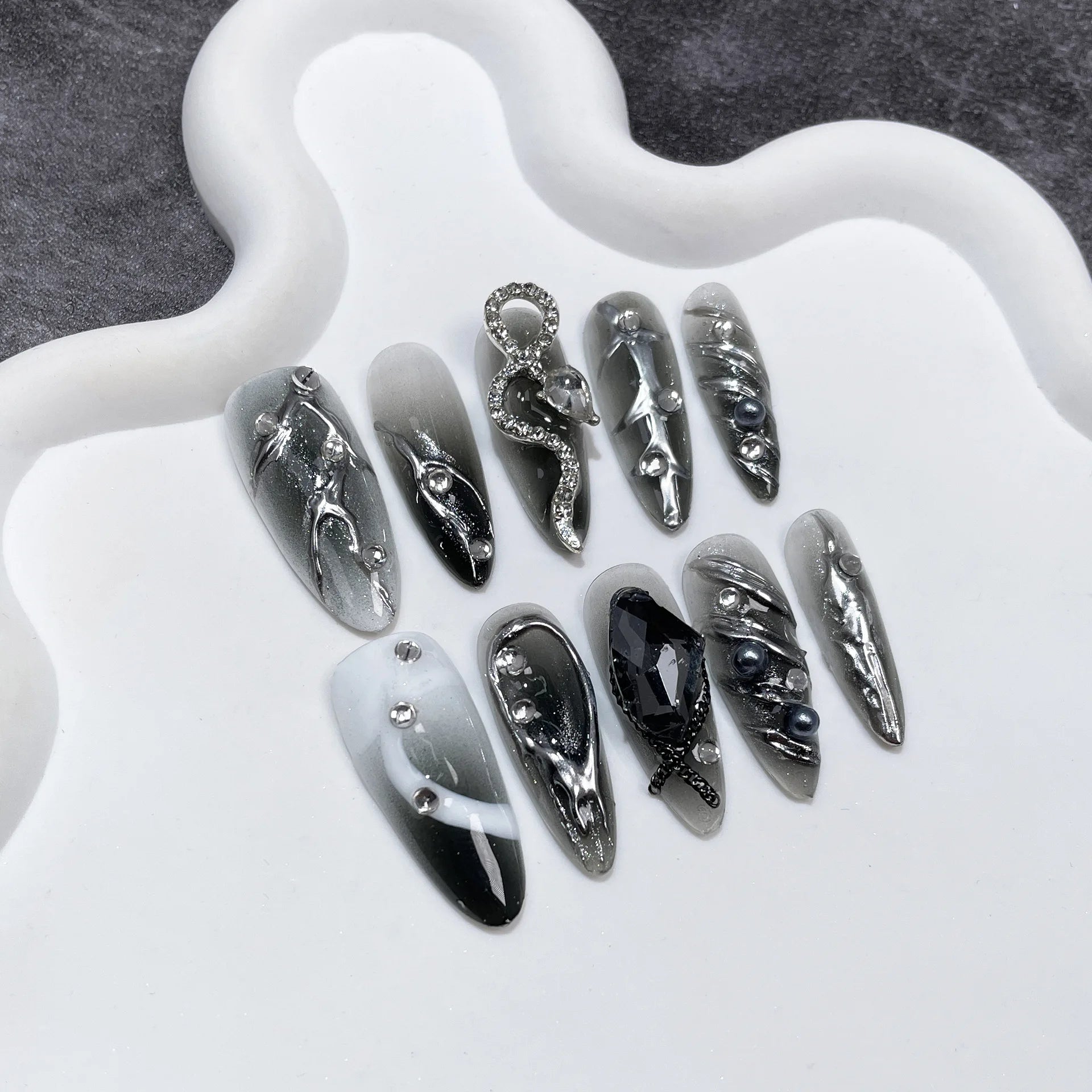 10Pcs Handmade Press on Nails Full Cover Stars Concise Design French Short  Almond False Nails Wearable Manicure Nail Tips Art