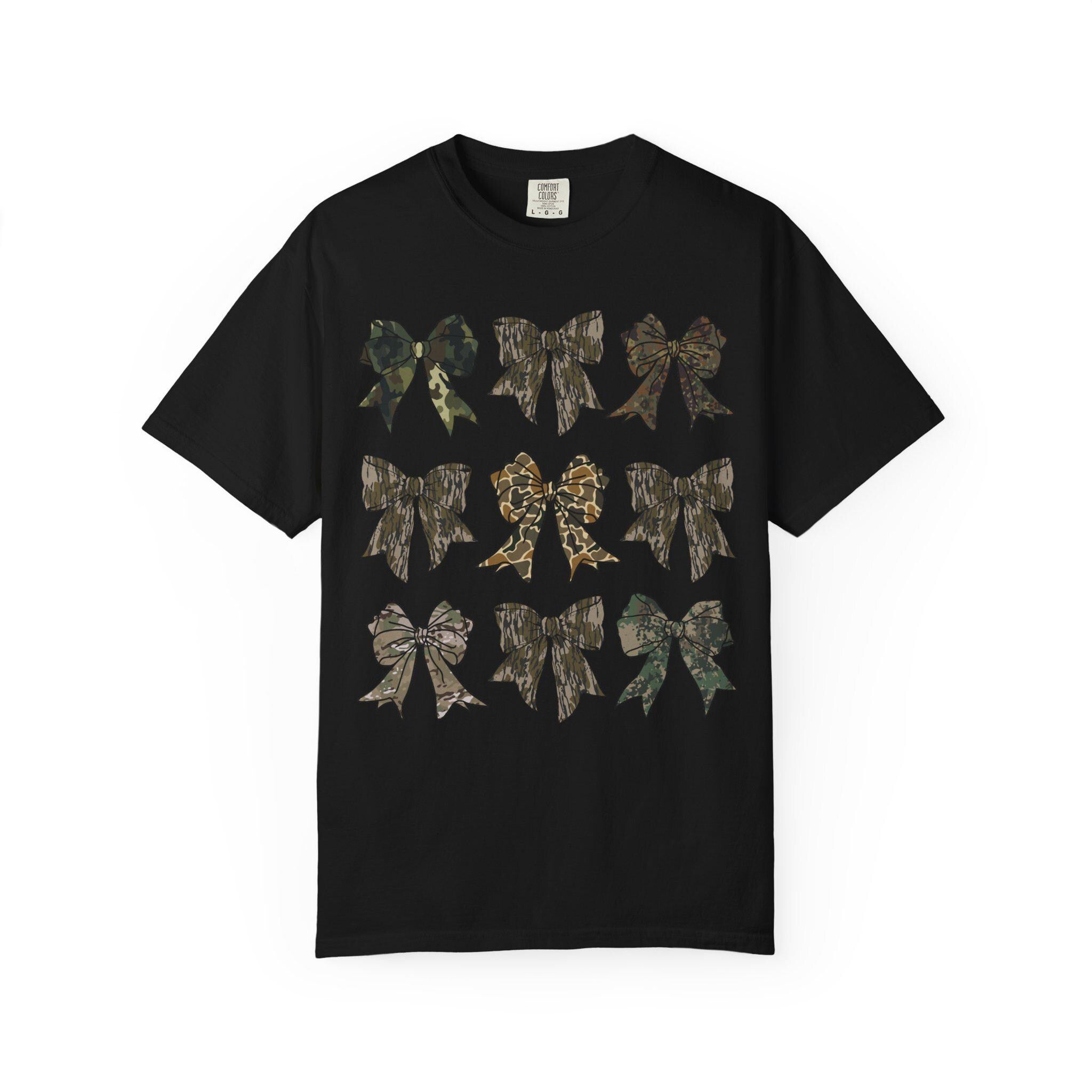 Camo Bow Tshirt | Coquette Camo Tee | Old School Hunting | Bows Tshirt | Southern Girl Aesthetic | Camo Gift for Her
